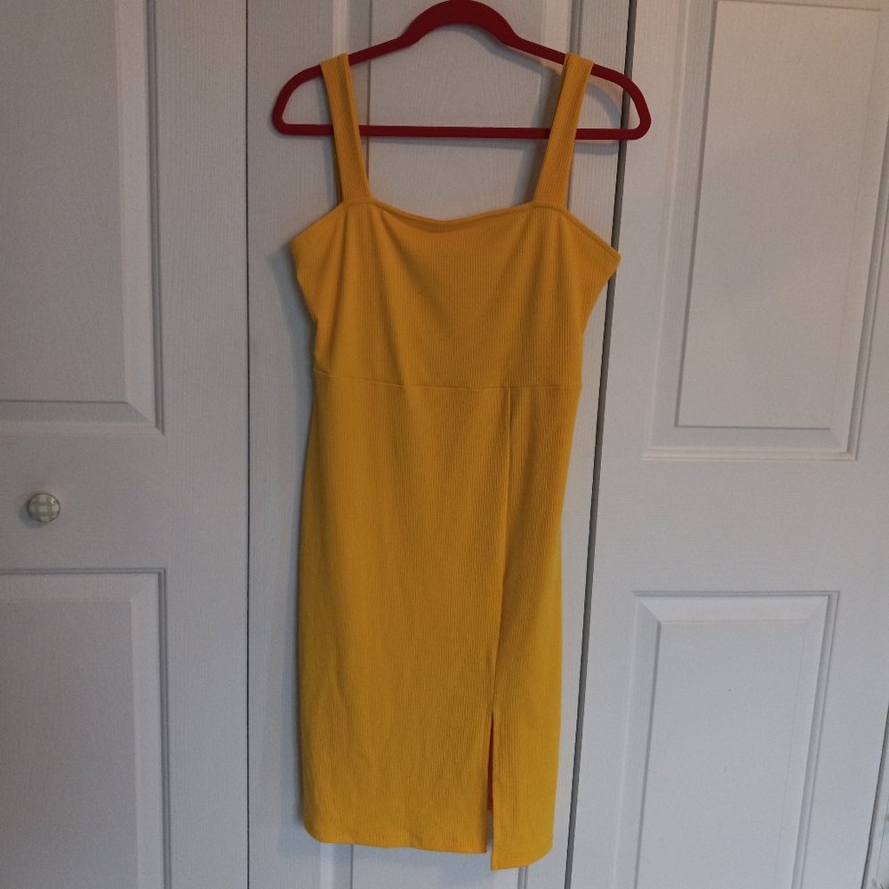 New, Fitted Yellow Dress, Sz XL